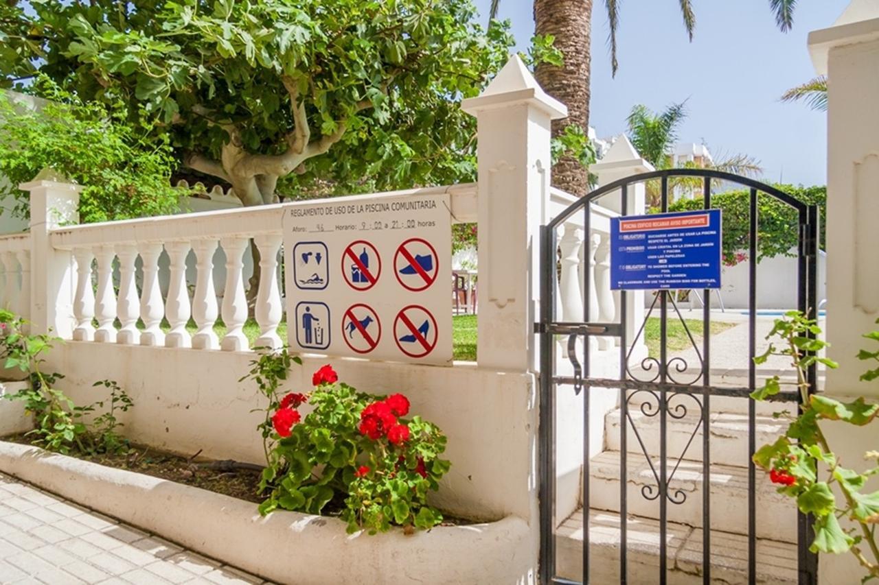 Carabeo Rocamar Nerja Apartment Exterior photo