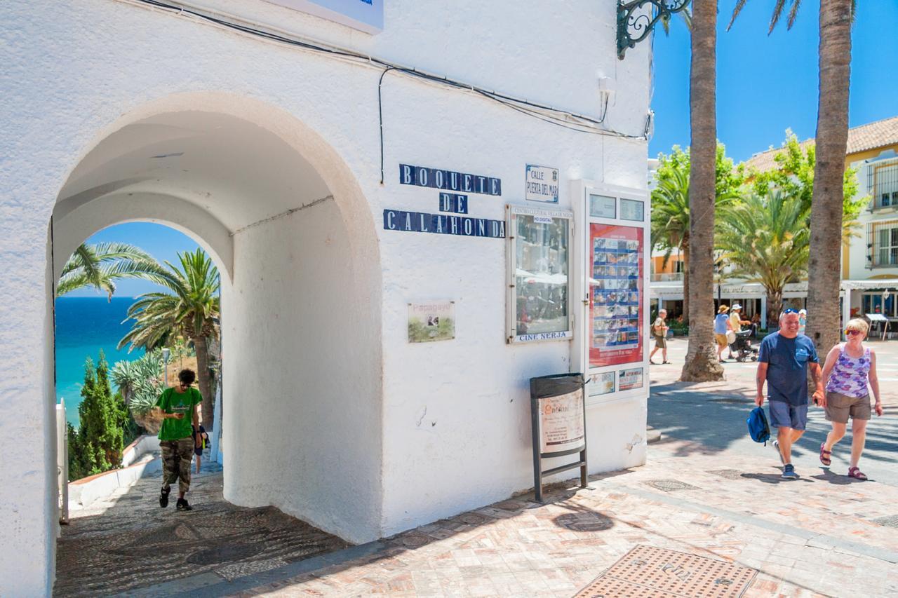 Carabeo Rocamar Nerja Apartment Exterior photo